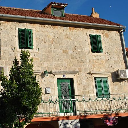 Apartment On The Square Makarska Exterior foto