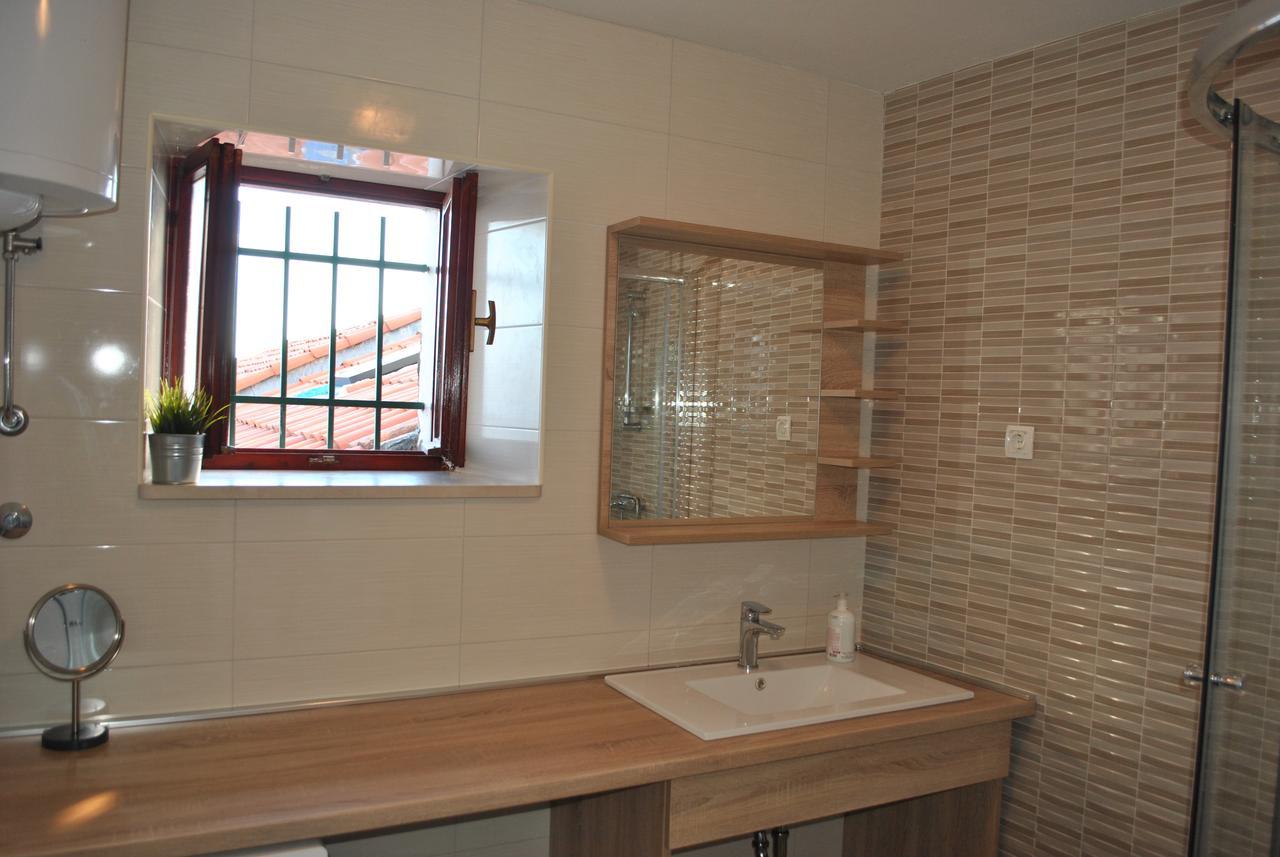 Apartment On The Square Makarska Exterior foto